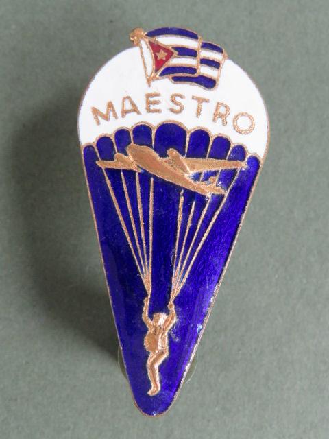 Cuba Master Parachute Badge