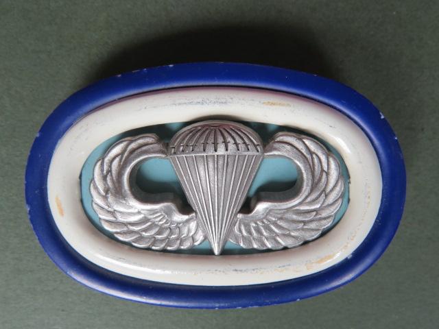 USA Army Post WW2 188th Parachute Infantry Regiment Metal Oval & Basic Parachute Wings