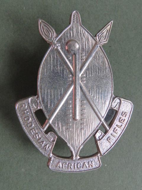 Rhodesia Army The Rhodesian African Rifles Cap Badge