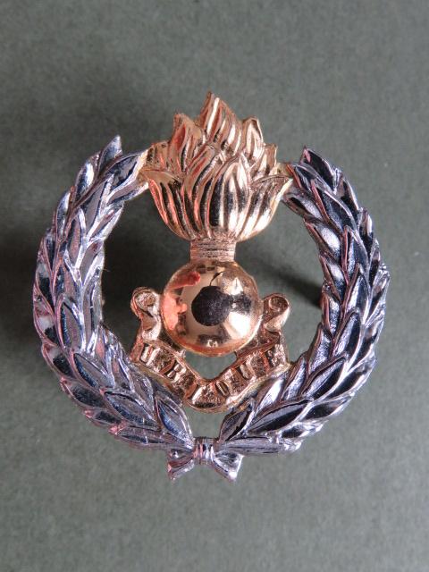 South Africa Army Late 1970's Corps of Engineers Cap Badge