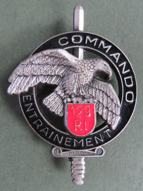 France C.E.C.129th Infantry Regiment COMMANDO ENTRAINEMENT Pocket Crest