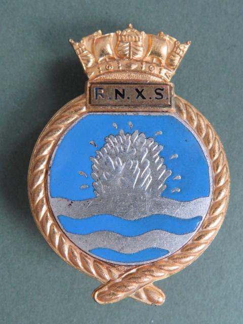 Royal Navy R.N.X.S. (Royal Naval Auxiliary Service) Cap Badge