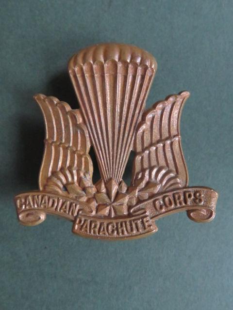 Canada Army 1945 Period Canadian Parachute Corps Cap Badge