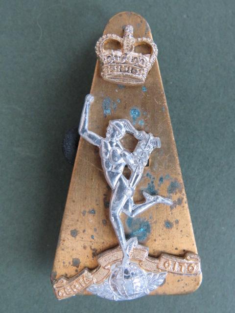 British Army Royal Signals Cap Badge