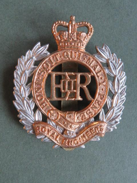British Army Royal Engineers EIIR Cap Badge