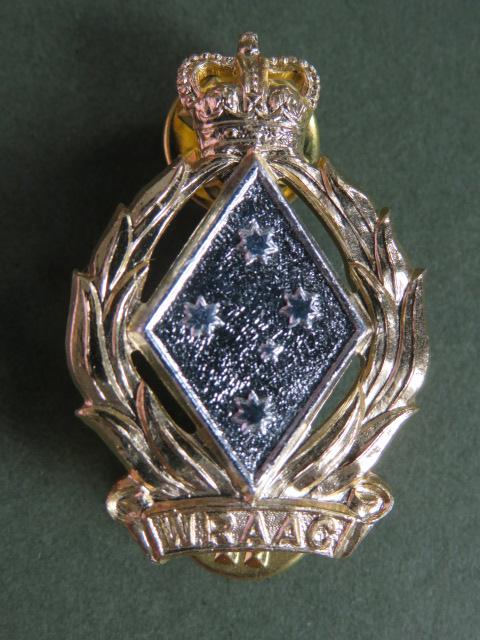 Australia Army Post 1953 Royal Australian Woman's Royal Australian Army Corps e Cap & Collar Badge