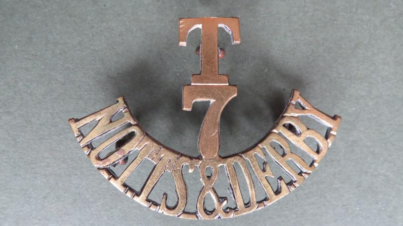 British Army 7th The Sherwood Foresters (Nottinghamshire & Derbyshire Regiment) Territorial (Robin Hood) Battalion Shoulder Title