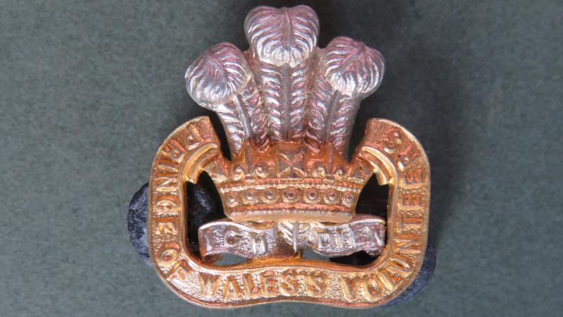 British Army The South Lancashire Regiment (The Price of Wales's Volunteers) Collar Badge
