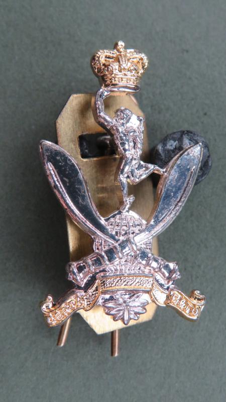 British Army Queen's Gurkha Signals Cap Badge