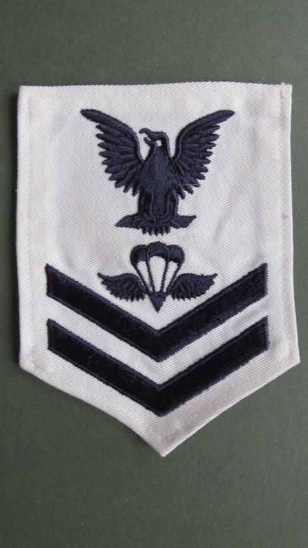 USA Navy 2nd Class Petty Officer Parachute Rigger / Aircrew Survival Equipmentman Badge