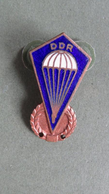 East Germany (DDR) 1957-1979 3rd Grade Sport Parachute Badge