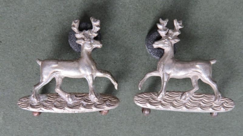British Army 1898--1921 The Bedfordshire Regiment Collar Badges