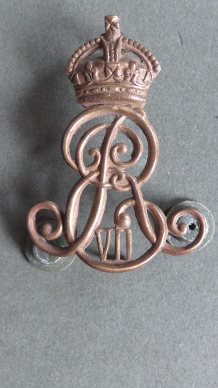 Canada Army 1903 -1911 The Royal Canadian Regiment Shoulder Badge