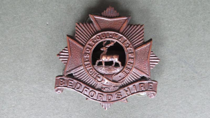 British Army The Bedfordshire Regiment Officers Service Dress Cap Badge