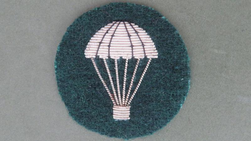 Great Britain Army No1 Dress Non Airborne Unit Parachute Badge