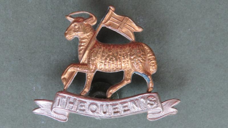 British Army The Queen's Royal Regiment (West Surrey) 1897-1920 Pattern Collar Badge