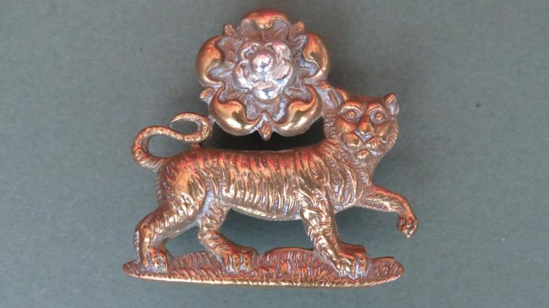 British Army The York and Lancaster Regiment Officers Collar Badge