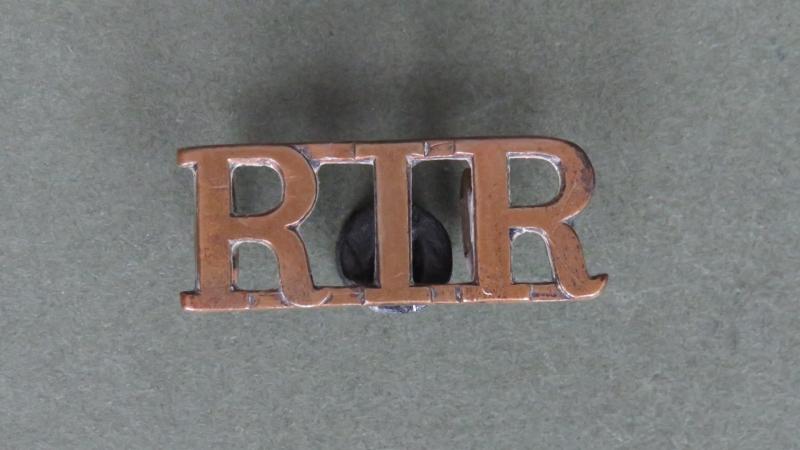 British Army The Royal Irish Regiment Shoulder Title