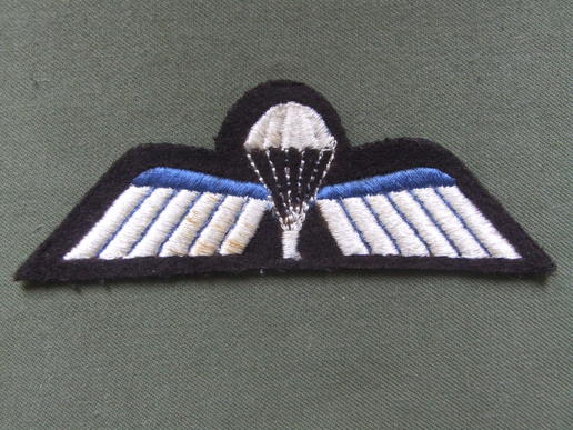 Netherlands Air Force Parachute Wings, B Wing