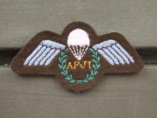 Great Britain Army Assistant Parachute Jump Instructor (A.P.J.I.) Wings