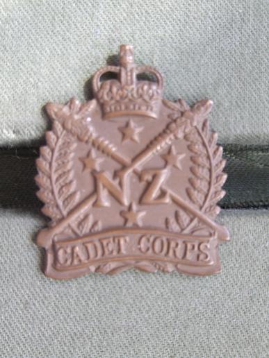 New Zealand Post 1953 Cadet Corps Cap Badge