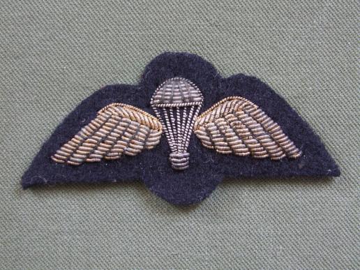 Great Britain 1970's Period Army Mess Dress Parachute Wings