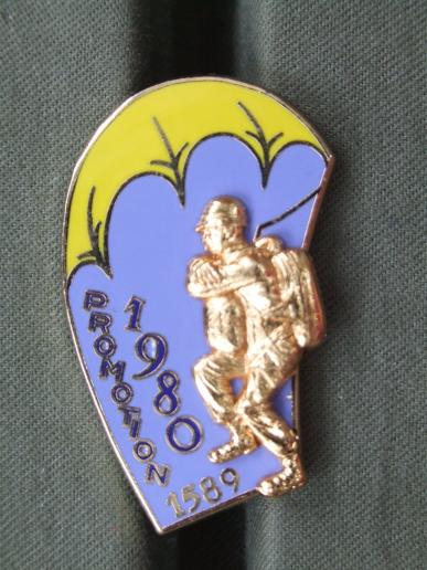 France Parachute Troops Promotion 1980 Course 1589 Pocket Crest the 