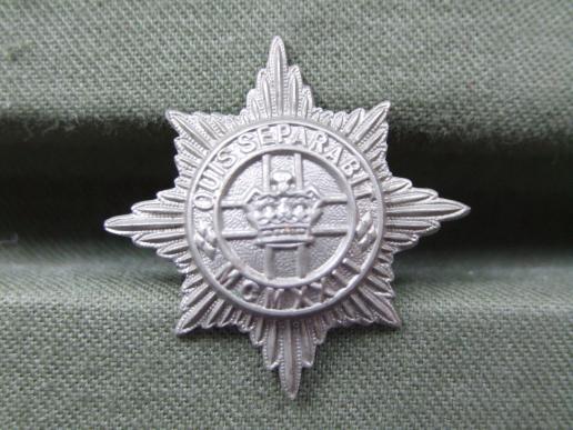 British Army The 4th/7th Royal Dragoon Guards Collar Badge