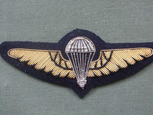 Malaysia Army Dress Uniform Parachute Wings