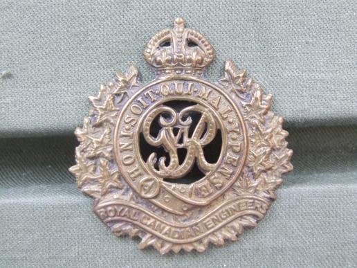 Canada GVI Royal Canadian Engineers Cap Badge