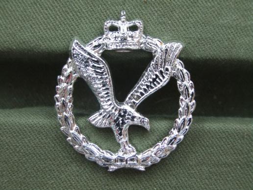 British Army, Army Air Corps First Pattern Collar Badge