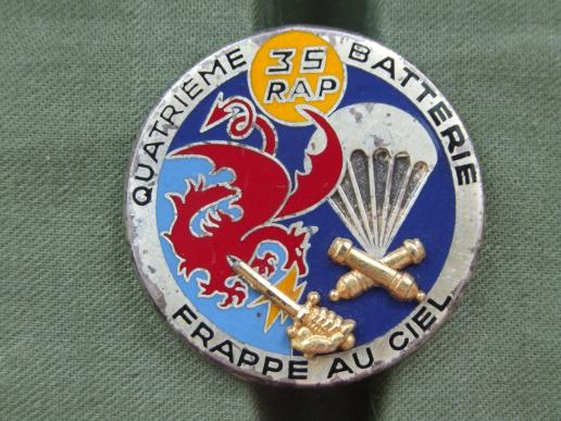 France 4 Battery 35e R.A.P. (Regiment d Artillerie Parachutiste) Pocket Crest