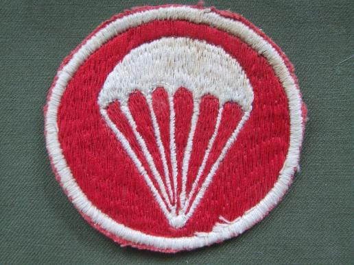 Philippines Constabulary Parachute Cap Badge 