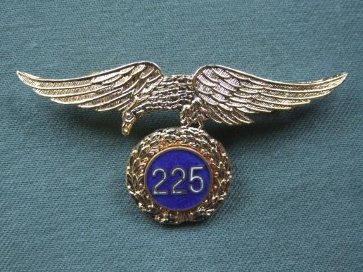 Spain Airborne 225 Parachute Jumps Award Badge