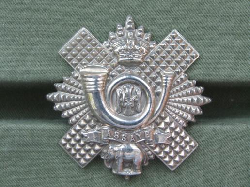 British Army The Higland Light Infantry Cap Badge