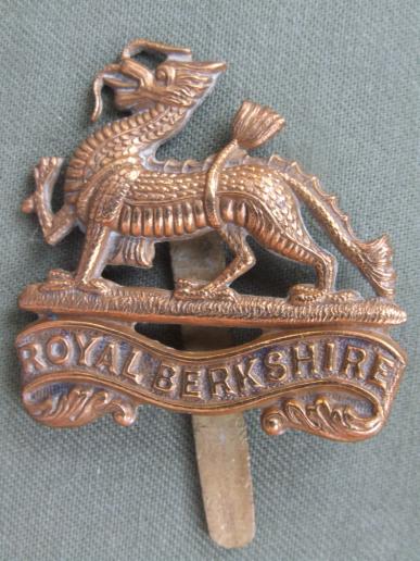 British Army The Royal Berkshire Regiment Cap Badge 