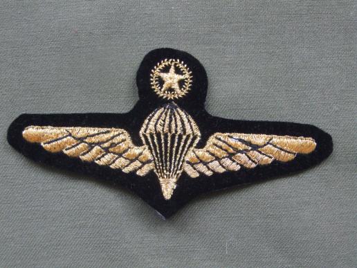 Malaysia Dress Uniform Parachute Jumpmaster Wings 