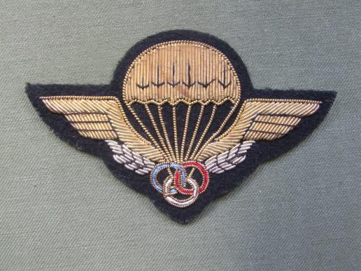 France Dress Uniform Parachute Instructor Wings 