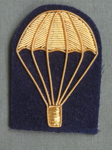 Great Britain Royal Navy S.P.A.G. Dress Parachute Badge 