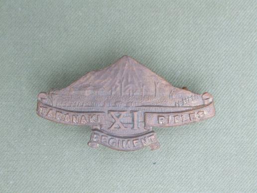 New Zealand Pre 1953 11th (Taranaki Rifles) Regiment Cap Badge  