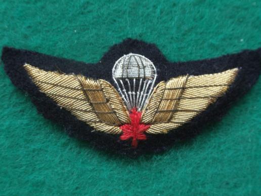 Canada Army 1970's-1980's Mess Dress Parachute Wings