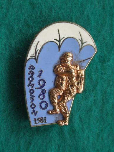 France Parachute Troops Promotion 1980 Course 1581 Pocket Crest