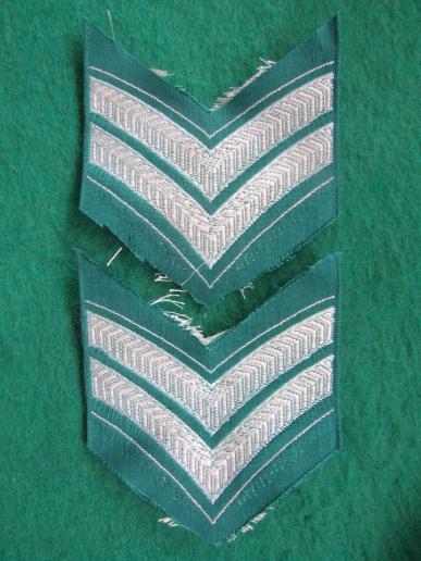 Australia Army W.R.A.A.C (Womens Royal Australian Army Corps) Obsolete Corporals Summer Dress Rank Stripes