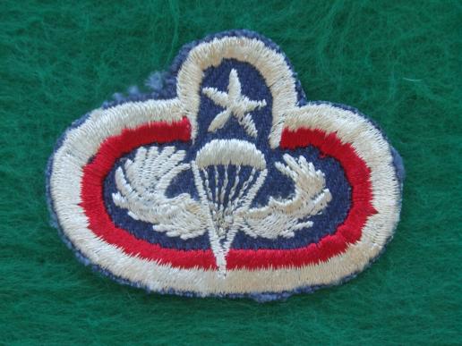 USA Army 11th Airborne Division HQ Senior Parachute Wings Oval 