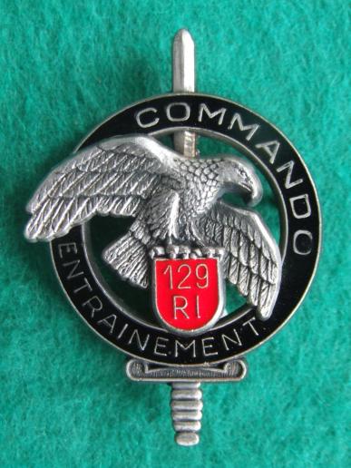 France C.E.C.129 th Infantry Regiment COMMANDO ENTRAINEMENT Pocket Crest