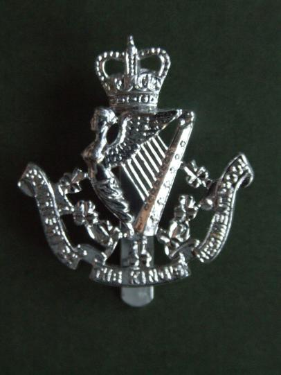 British Army The 8th Irish Battalion The Kings Regiment Cap Badge