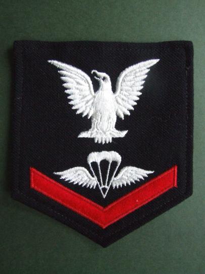 USA Navy 1950's Period 3rd Class Petty Officer Parachute Rigger / Aircrew Survival Equipmentman Badge