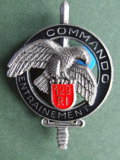 France C.E.C.129th Infantry Regiment COMMANDO ENTRAINEMENT Pocket Crest