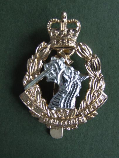 British Army Royal Army Dental Corps Cap Badge