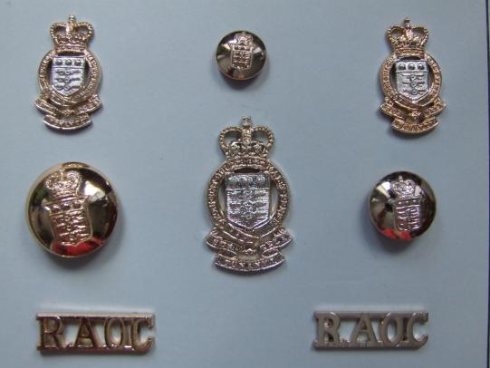 British Army Royal Army Ordnance Corps Badge Set